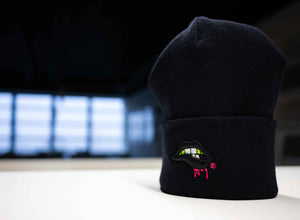 Lips Beanie (Black / Black)